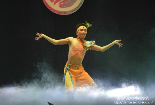孔雀1.jpg 孔雀1.jpg