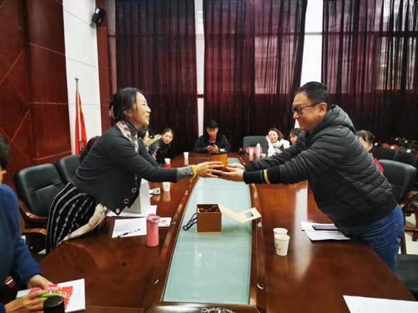 微信图片_20191121151644_副本.jpg